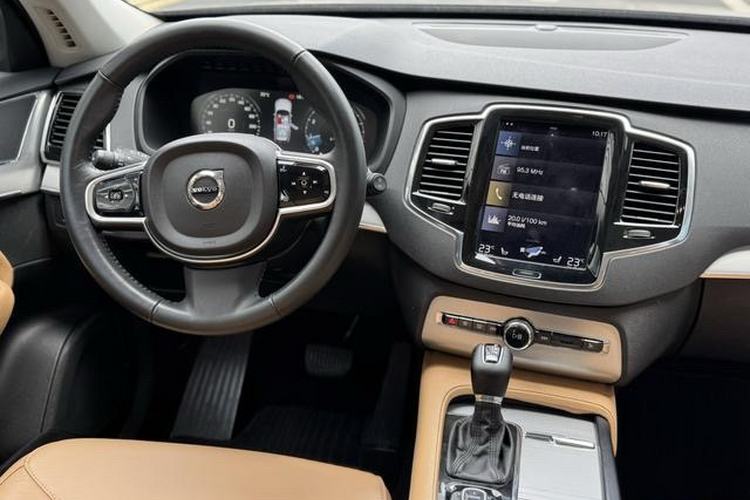 Used Volvo XC90 2015 T6 Zhiyi Edition 7-Seater

