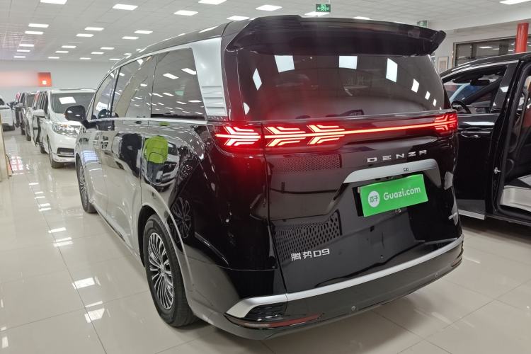 Used Denza D9 2022 DM-i 970 Four-Wheel Drive Prestige Model