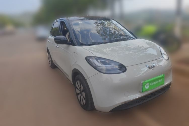 Used Wuling Bingo 2023 333 km Enjoyment Version Front Right 45 Deg