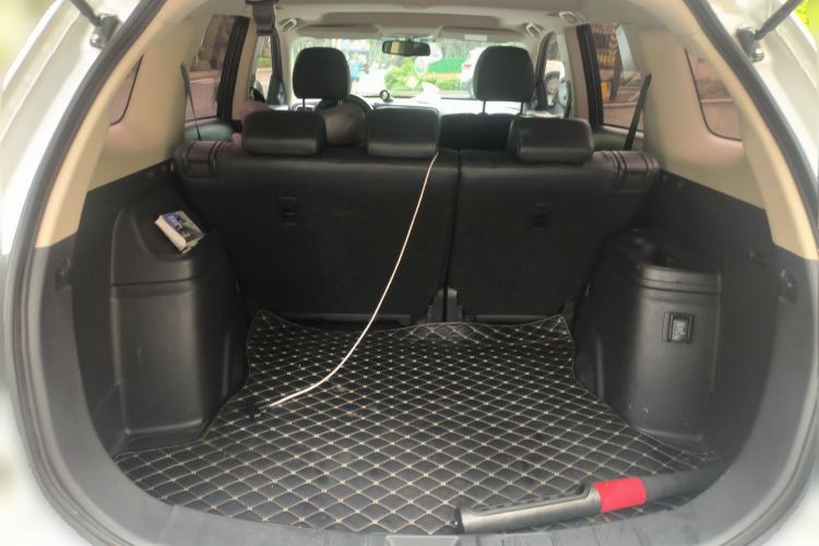 Used Mitsubishi Outlander 2019 2.0L Two-Wheel Drive Comfort Edition 5 Seats China V Standard Trunk