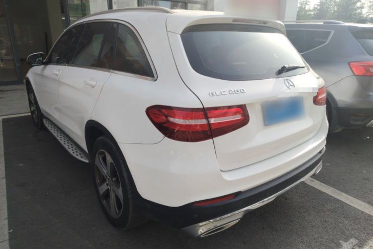 Used Mercedes-Benz GLC 2016 GLC 260 4MATIC Luxury Model