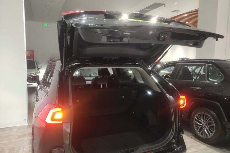 Used Toyota Wildlander 2022 2.0L CVT Two-Wheel Drive Knight Edition