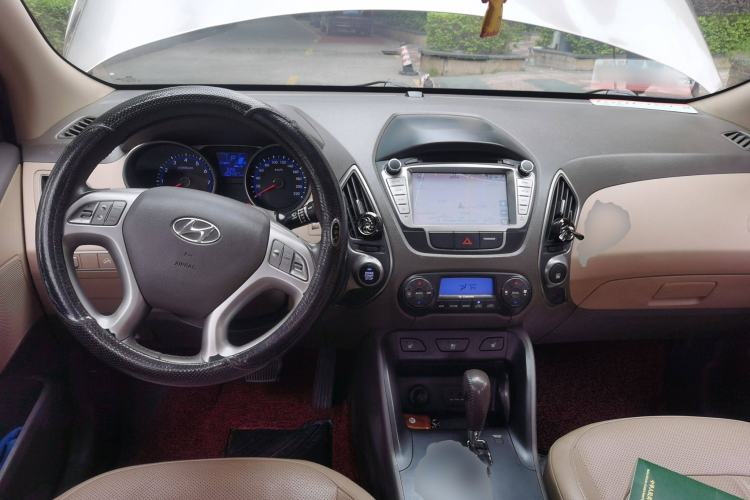 Used Hyundai ix35 2013 2.0L Automatic 2WD Comfort GL China IV Standard