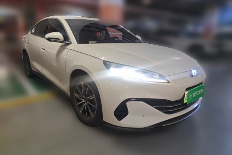 Used BYD Seal 06 New Energy 2024 DM-i 120KM Prestige Model Front Right 45 Deg