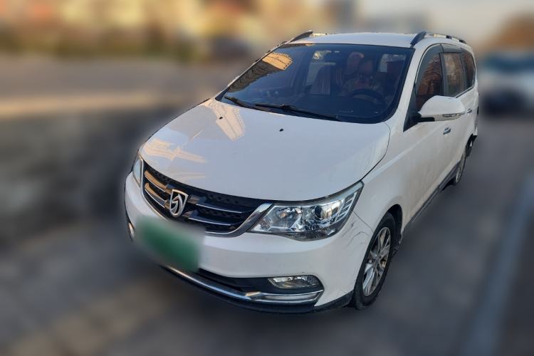 Used Baojun 730 2016 1.5L Manual Comfort Version 7 Seats China V Emission Standard