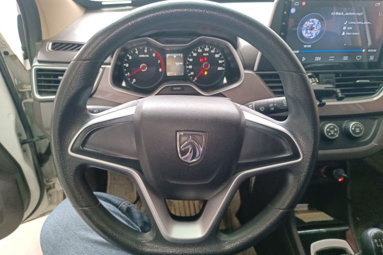 Used Baojun 310W 2017 1.5L Manual Comfort Version China V