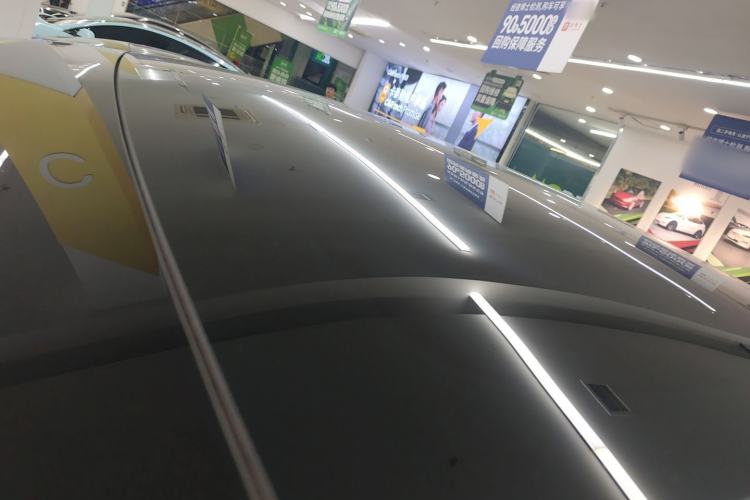 Used Tesla Model Y 2022 Long-Range All-Wheel-Drive Version
