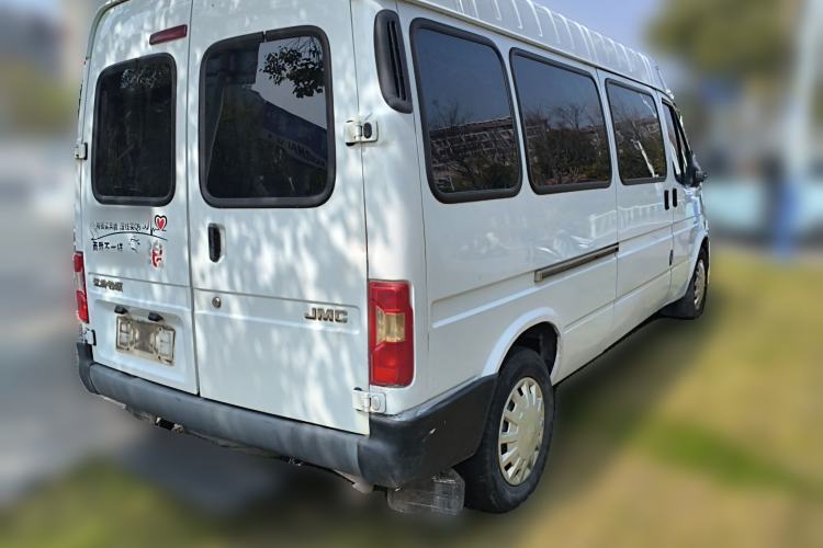 Used JMC Transit 2019 2.8T Commercial Version Long Wheelbase Mid-Roof 6-Seater Rear Single Tire China VI Emission Standard – JX493
