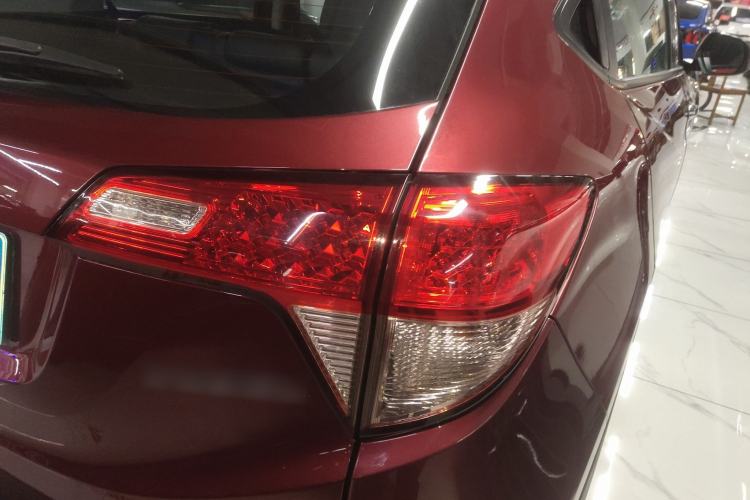 Used Honda Vezel 2015 1.8L CVT 2WD Elite Model