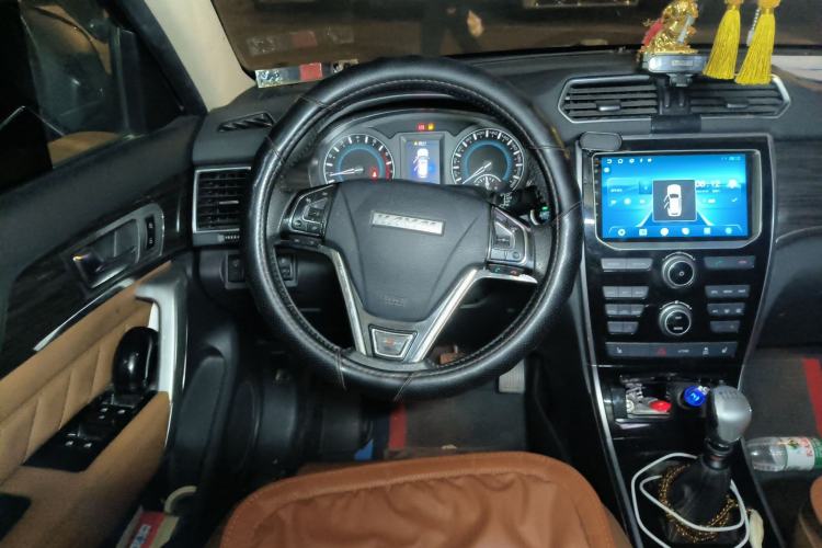 Used Haval H2 2016 Red-Label 1.5T Manual Two-Wheel Drive Luxury Model