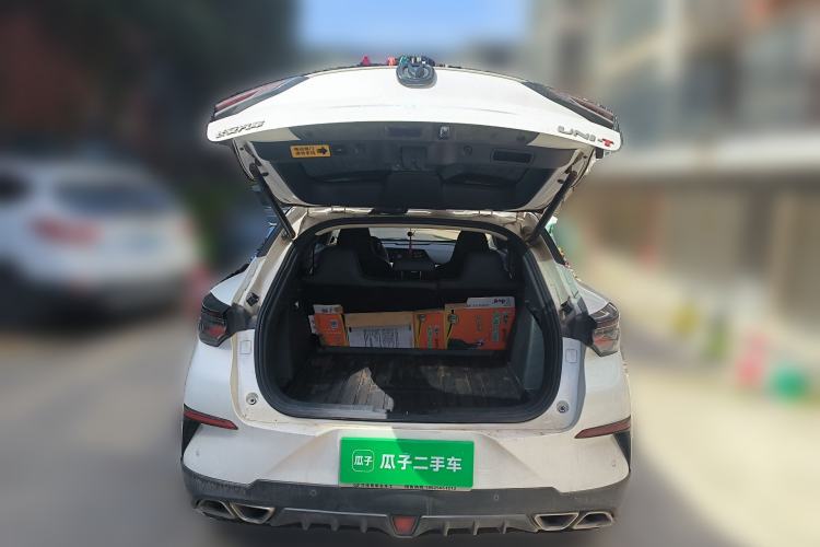 Used CHANGAN UNI-T 2020 1.5T Flagship Version Trunk