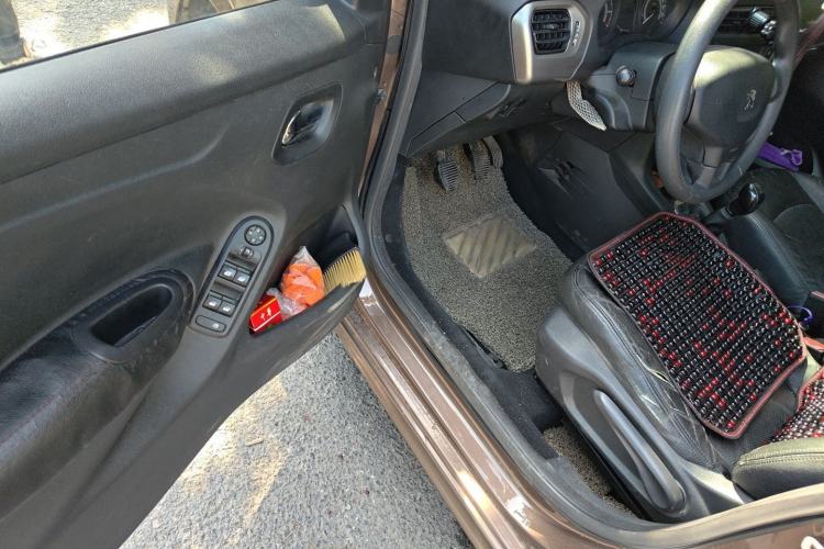 Used Peugeot 301 2014 1.6L Manual Comfort Edition