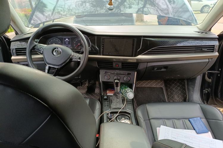 Used Volkswagen Passat 2019 280TSI Business Edition China VI
