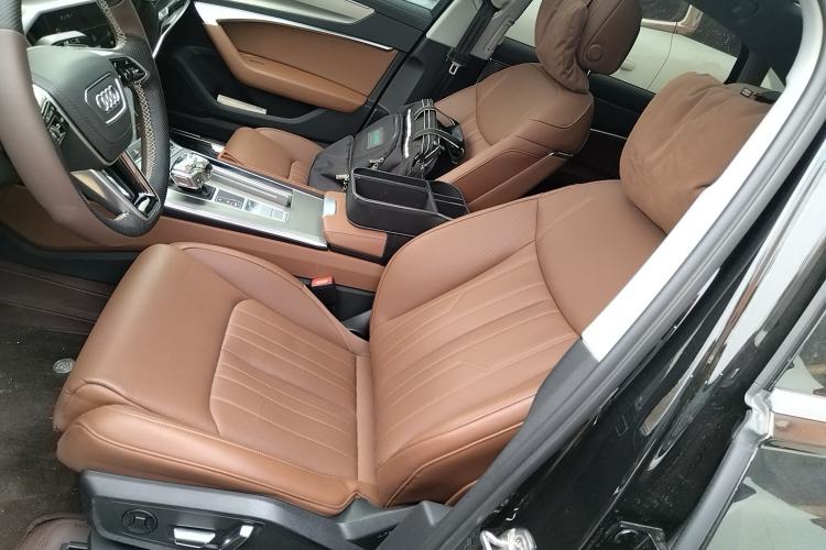 Used Audi A6L 2025 45 TFSI Prestige Dynamic Edition + Ventilated Comfort Package
