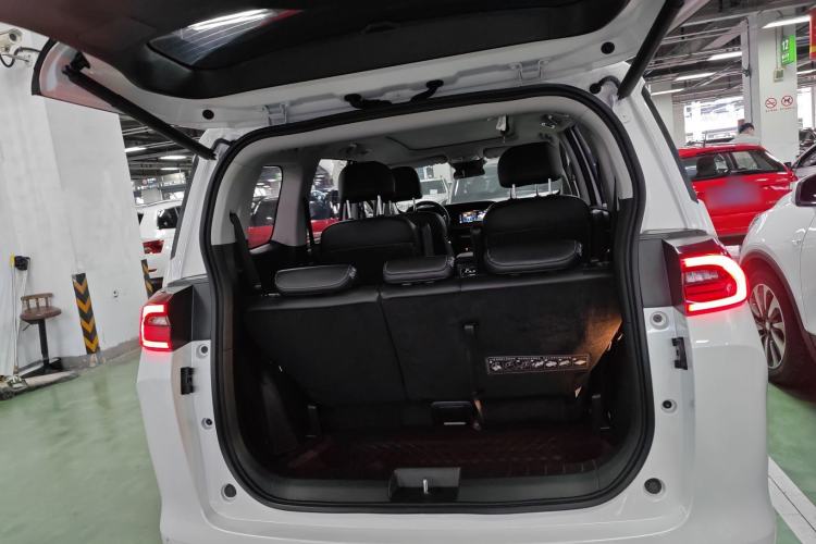 Used GAC Trumpchi M6 2023 PRO 270T DCT Luxury Edition Trunk