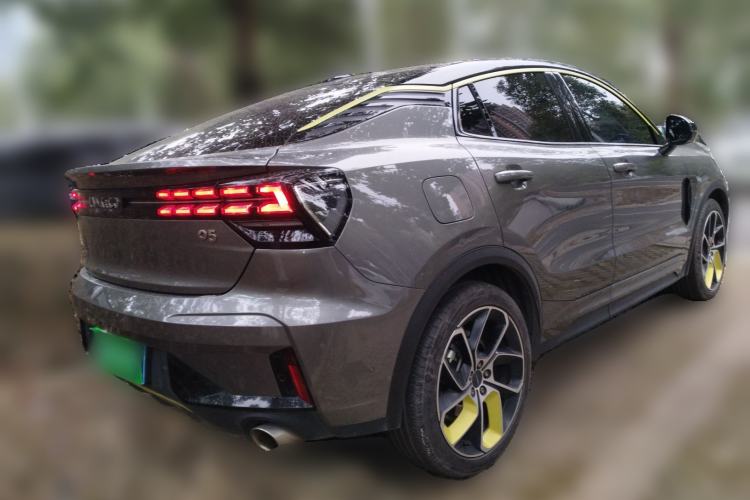 Used Lynk & Co 05 2020 2.0TD Two-Wheel Drive Shine Halo