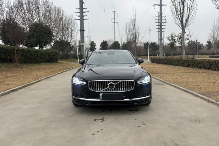 Used Volvo S90 New Energy 2025 Plug-in Hybrid Four-Wheel Drive Long-Range Luxury Smart Edition