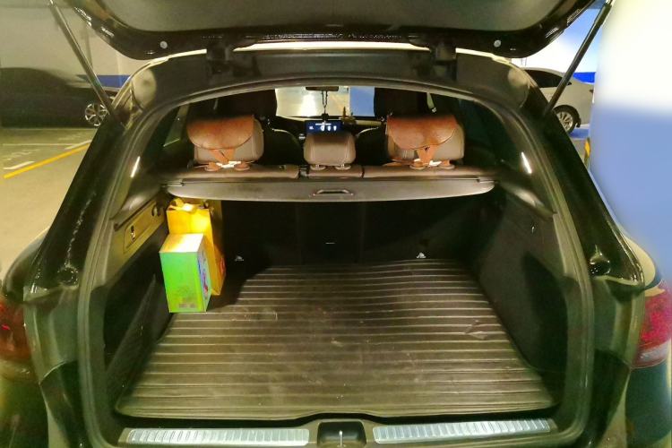 Used Mercedes-Benz GLC 2021 GLC 300 L 4MATIC Dynamic Model