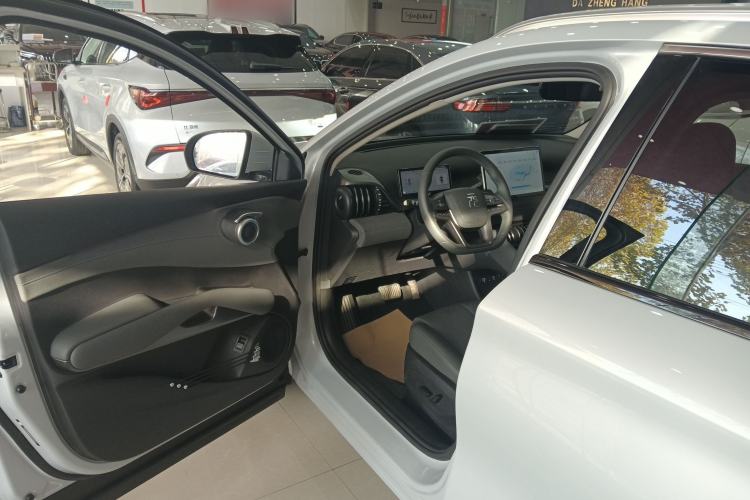 Used BYD Yuan PLUS 2025 Intelligent Driving Version 510 KM Beyond-Grade Edition
