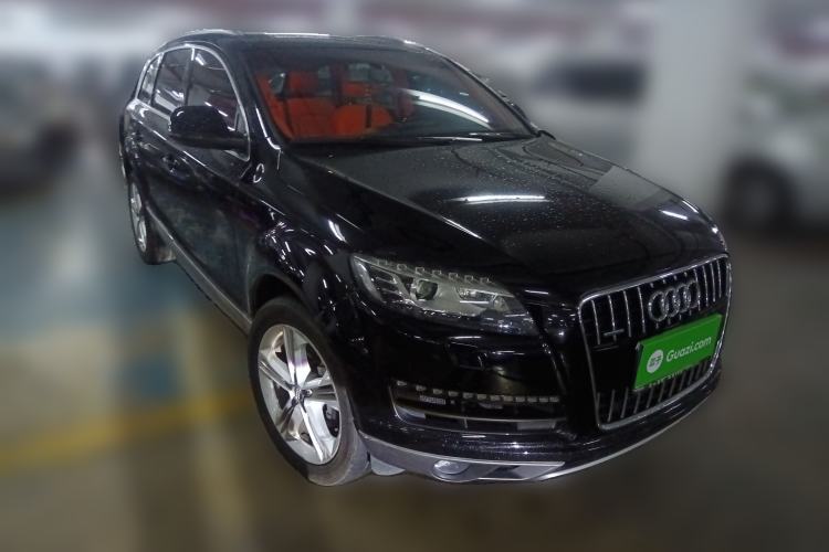 Used Audi Q7 2014 35 TFSI Sport Edition Front Right 45 Deg