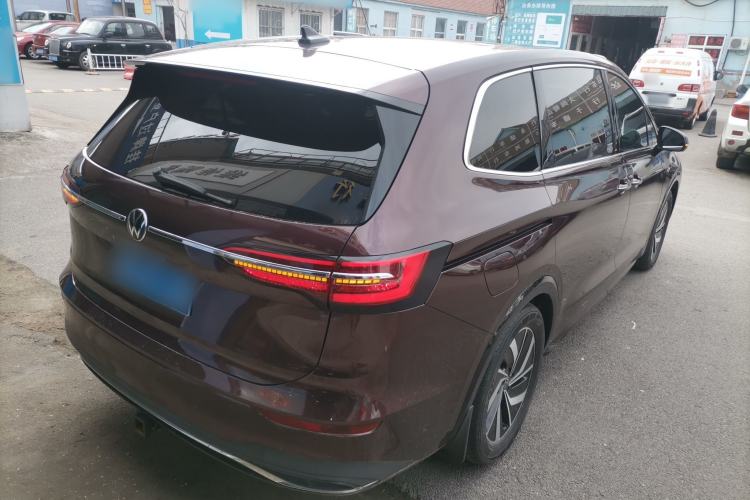 Used Volkswagen Viloran 2022 330TSI Luxury Edition
