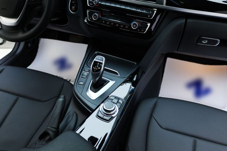 Used BMW 3 Series 2017 320Li M Sport Edition Interior 3