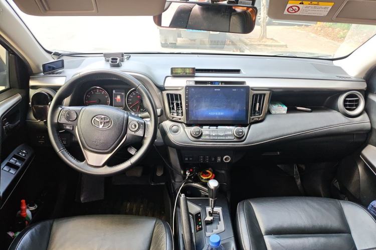 Used Toyota RAV4 2016 2.0L CVT Two-Wheel Drive Smart Edition China V Standard
