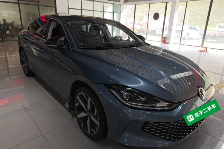 Used Volkswagen Lamando 2022 Lavida L 280TSI DSG Cool & Spicy Edition Front Right 45 Deg