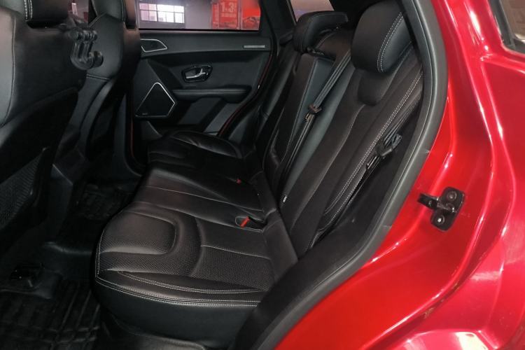 Used Land X7 2015 2.0T Panoramic Prestige Edition
