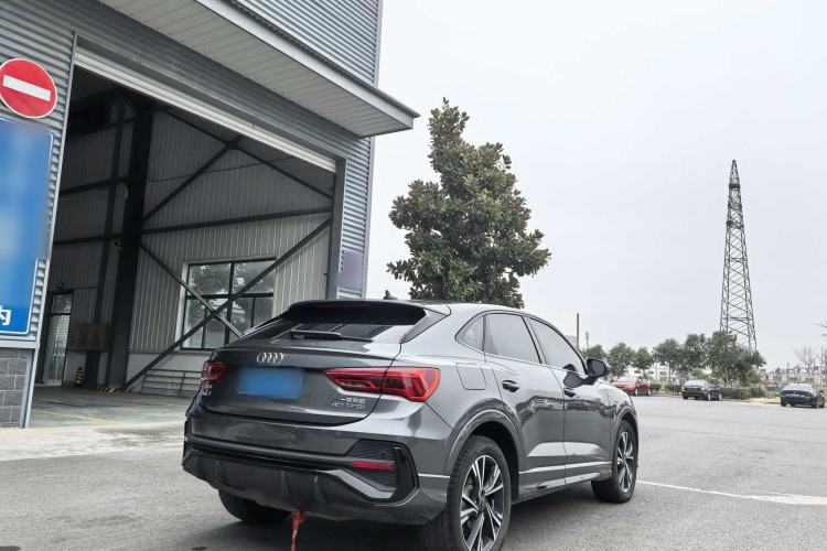 Used Audi Q3 Sportback 2023 40 TFSI Fashion Model
