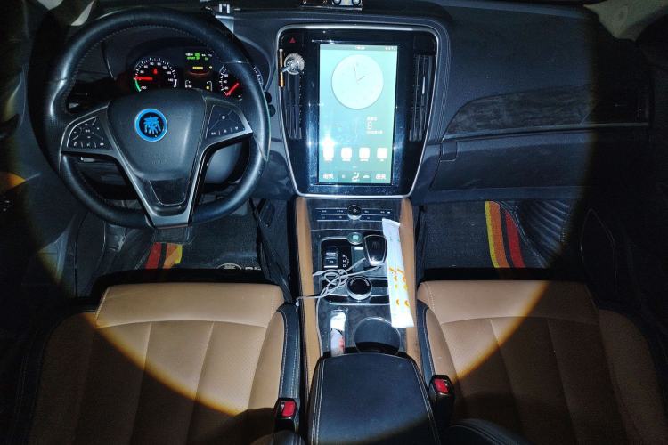 Used BYD Qin New Energy 2017 1.5T Luxury Model