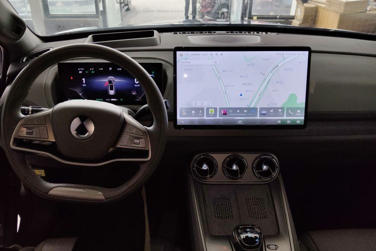 Used Denza N8 2023 Four-Wheel Drive Ultra-Hybrid Flagship Six-Seater Version