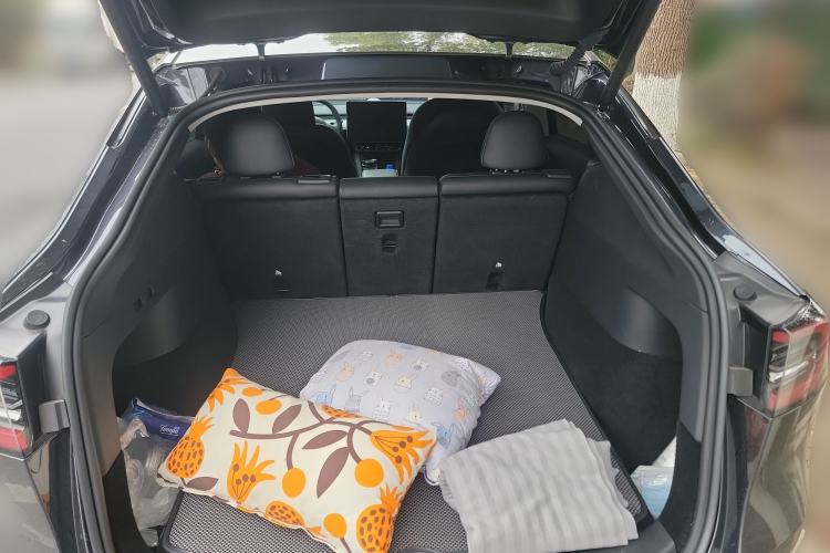 Used Tesla Model Y 2024 Rear-Wheel-Drive Version