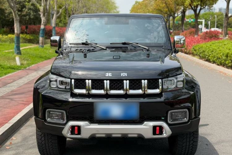Used BAIC Off-Road BJ40 2024 2.0T Urban Hunter Honor Edition Exterior 2
