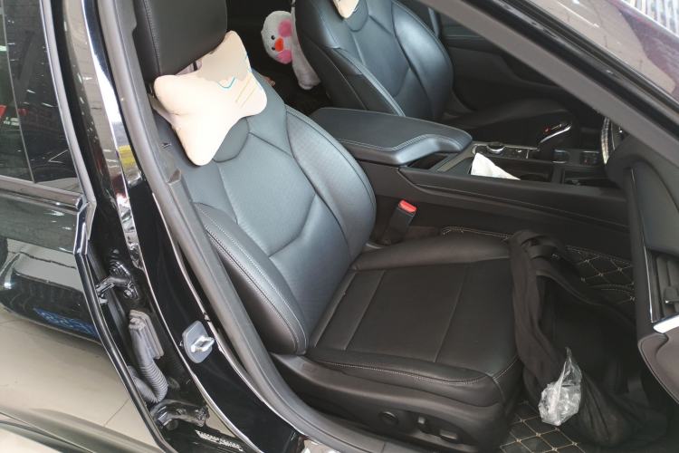 Used Cadillac CT5 2023 28T Prestige Model
