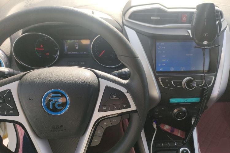 Used BYD Yuan New Energy 2019 EV360 Smart Connect Leading Model