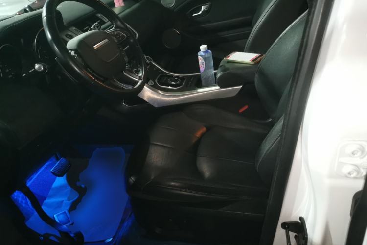 Used Land Rover Range Rover Evoque 2018 240 PS SE Smart Brilliance Edition
