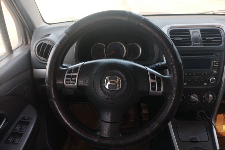 Used Suzuki Wagon R X5 2013 Cruise Edition 1.4L VVT Standard Model Steering Wheel