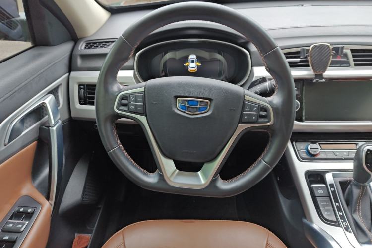 Used Geely Auto Emgrand X7 Sport 2016 1.8TD Automatic All-Wheel-Drive ZhiZun Edition Steering Wheel