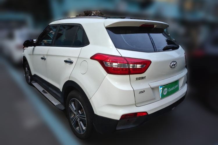 Used Hyundai ix25 2015 2.0L Automatic 4x4 Deluxe DLX