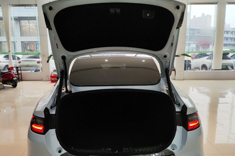 Used Leapmotor C01 2024 Range-Extended 316 Deluxe Edition Trunk