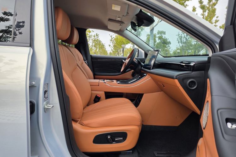 Used AION V 2026 Model Aion Tyrannosaurus Family Edition 520 Zhi Hao Edition