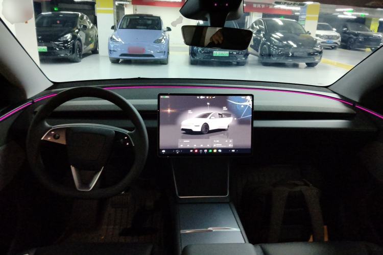 Used Tesla Model Y 2025 Rear-Wheel-Drive Version