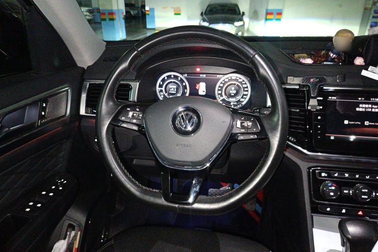 Used Volkswagen Teramont 2019 380TSI Four-Wheel Drive Flagship Model China V Standard Steering Wheel