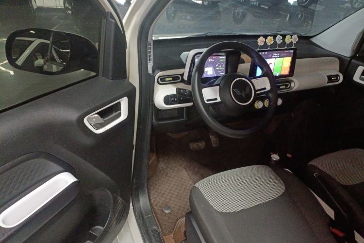 Used Wuling Hongguang MINIEV 2024 3rd Generation 215km Youth Edition
