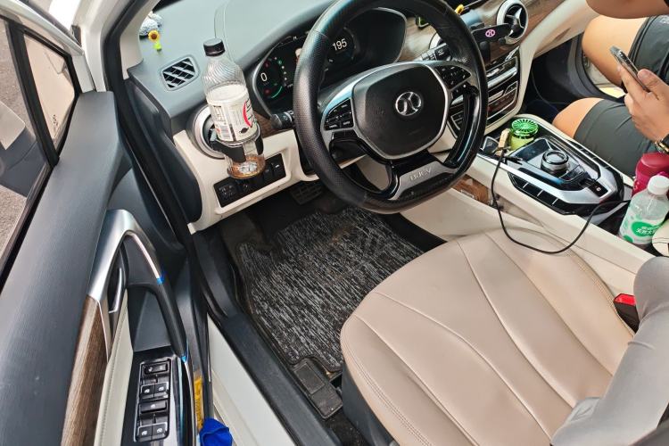 Used BAIC Beijing EU5 2018 R500 Smart Wind Edition