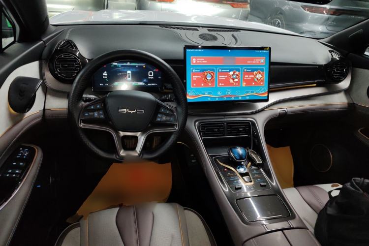 Used BYD Frigate 07 2023 DM-i 205KM Prestige Model