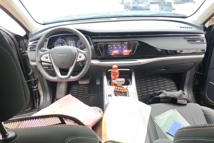 Used CHANGAN OSHAN X7 2020 1.5T Automatic Elite Edition Center Console