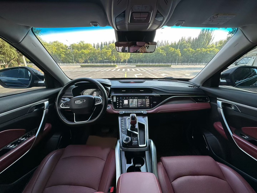 Geely Auto Emgrand X7 Sport 2022 Boyue X 1.8TD DCT ZhiZun Edition — снимка 16