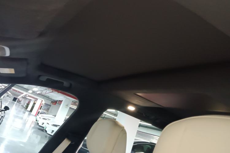 Used ONVO Luxeed L90 2025 Model—Ultra Six-Seater Version
